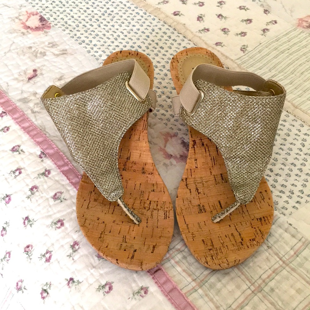White Mountain Gold Metallic Sandals